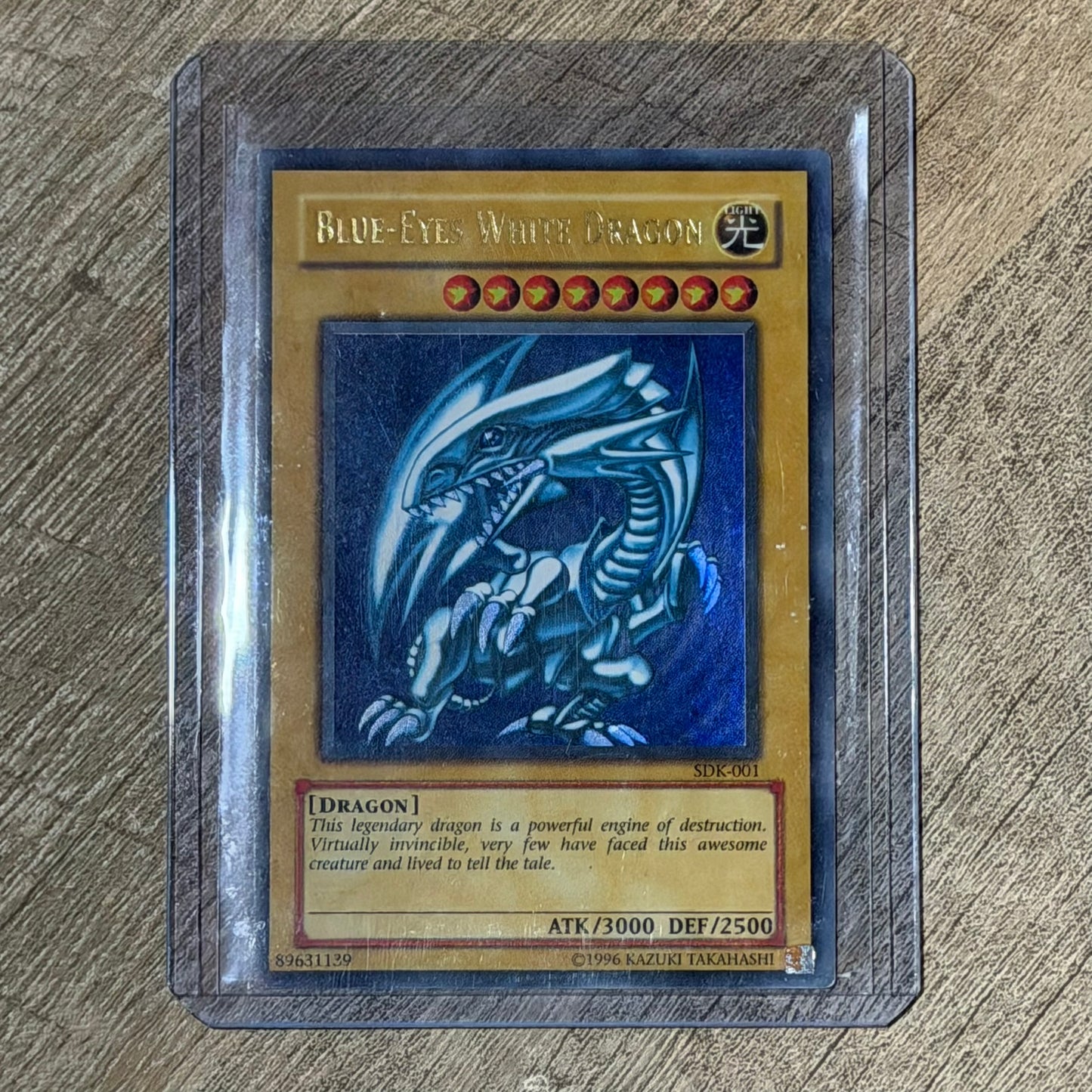 Blue-Eyes White Dragon (SDK-001, Yugioh! TCG)