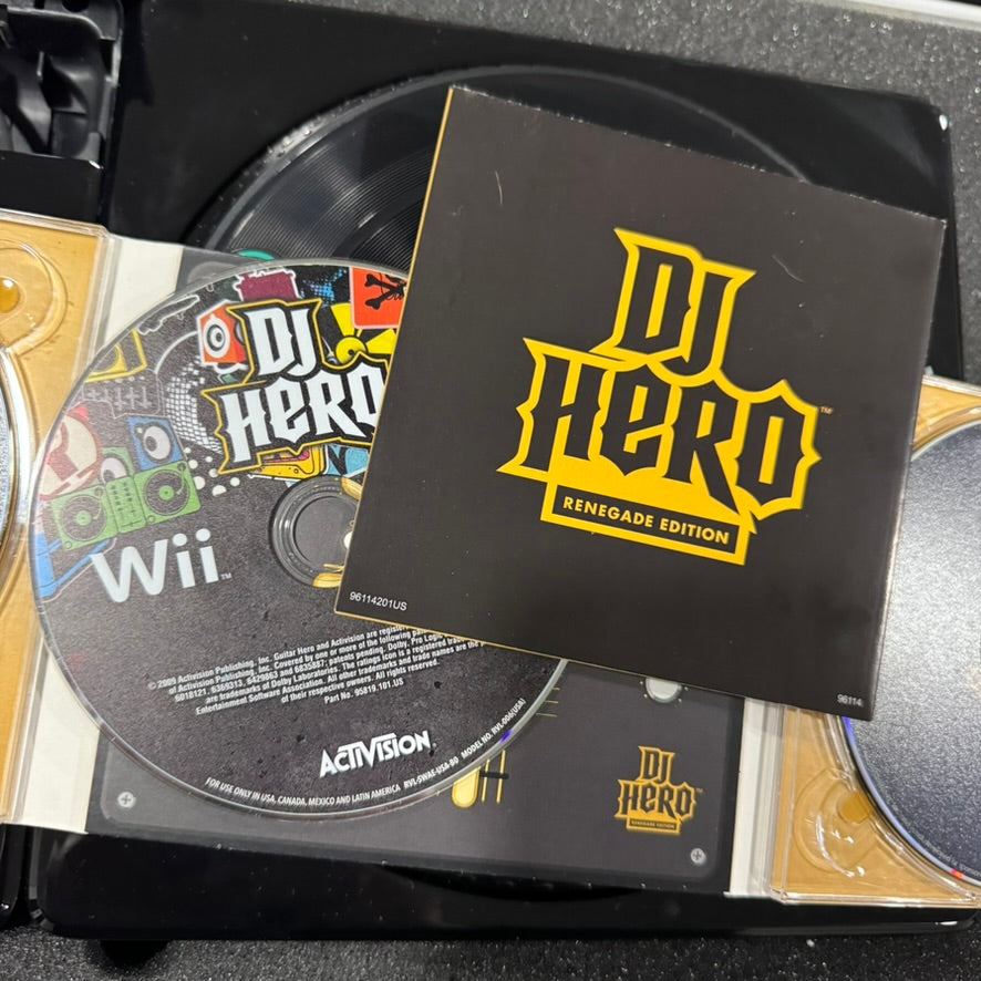DJ Hero (Nintendo Wii)