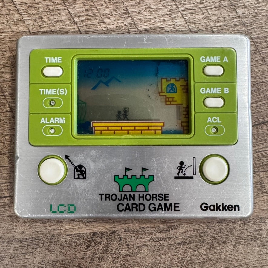 Trojan Horse LCD Card Game & Clock (Gakken, 1981) Tested & Working Great!