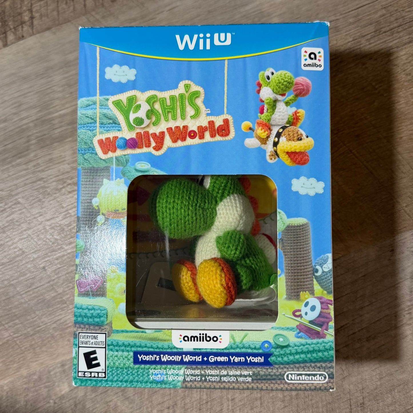 Yoshi's Woolly World + Green Yarn Yoshi (Nintendo Wii U)