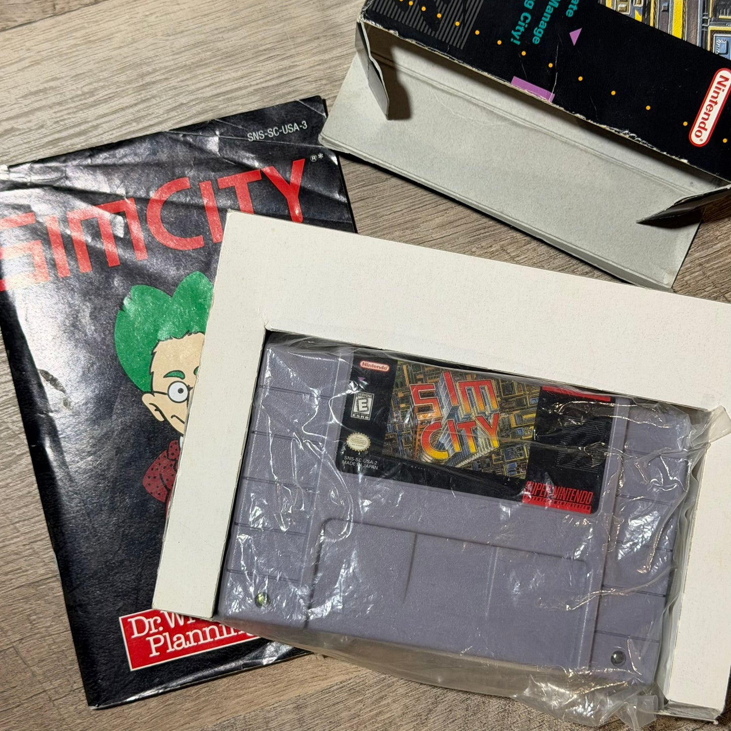 Sim City (Super Nintendo, SNES)