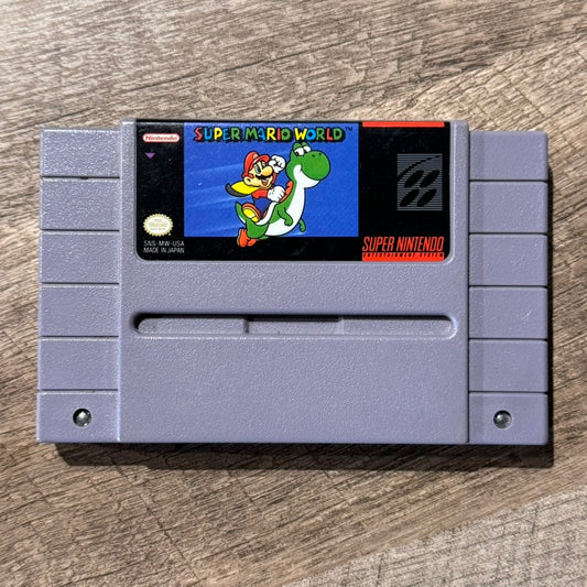 Super Mario World (Super Nintendo, SNES)