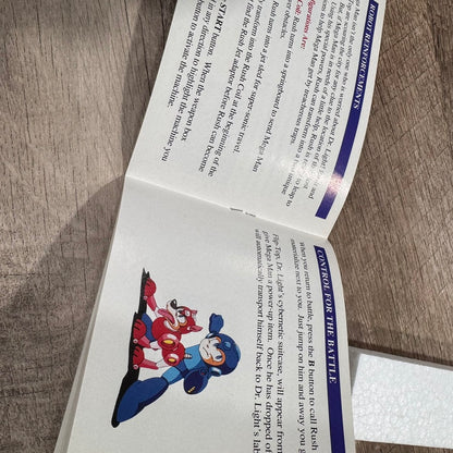 Mega Man 5 (Nintendo NES, 1992) Amazing Box, Manual & Foam ONLY! NO GAME!