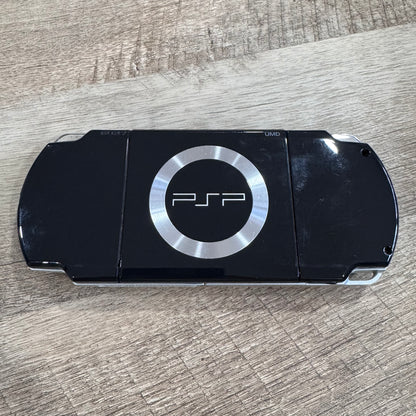 Playstation Portable (PSP) 2000 System