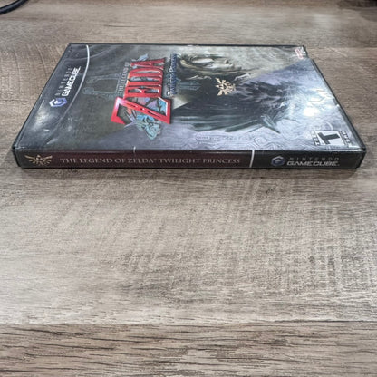The Legend of Zelda: Twilight Princess (Nintendo GameCube, 2006) CIB & CLEAN!