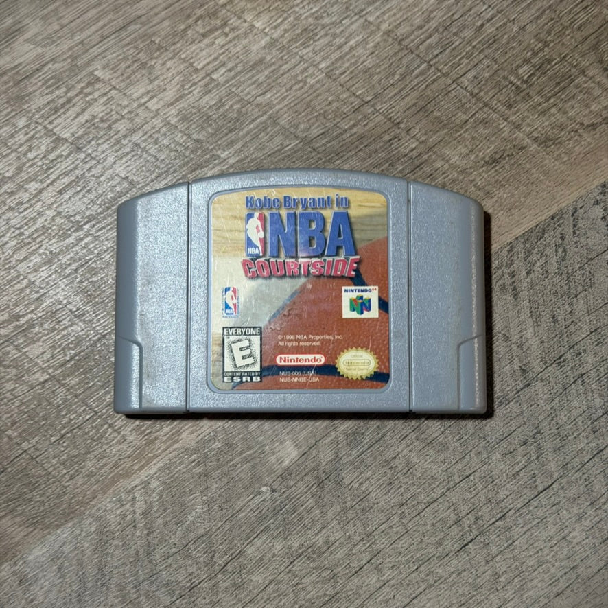 Kobe Bryant in NBA Courtside (Nintendo 64, N64)