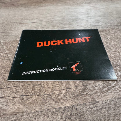 Duck Hunt 5-Screw! (Nintendo NES, 1985) Complete W/ Box, Manual & Cart! Clean🦆!