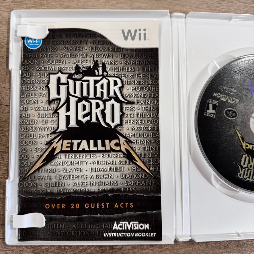 Guitar Hero: Metallica (Nintendo Wii, 2007) CIB W/ Minty Disc & Crispy Manual!