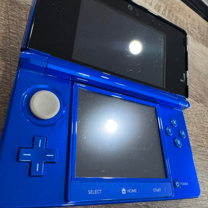 3DS Fire Emblem: Awakening Limited Edition System! Incredibly Clean W/ OEM Dock!