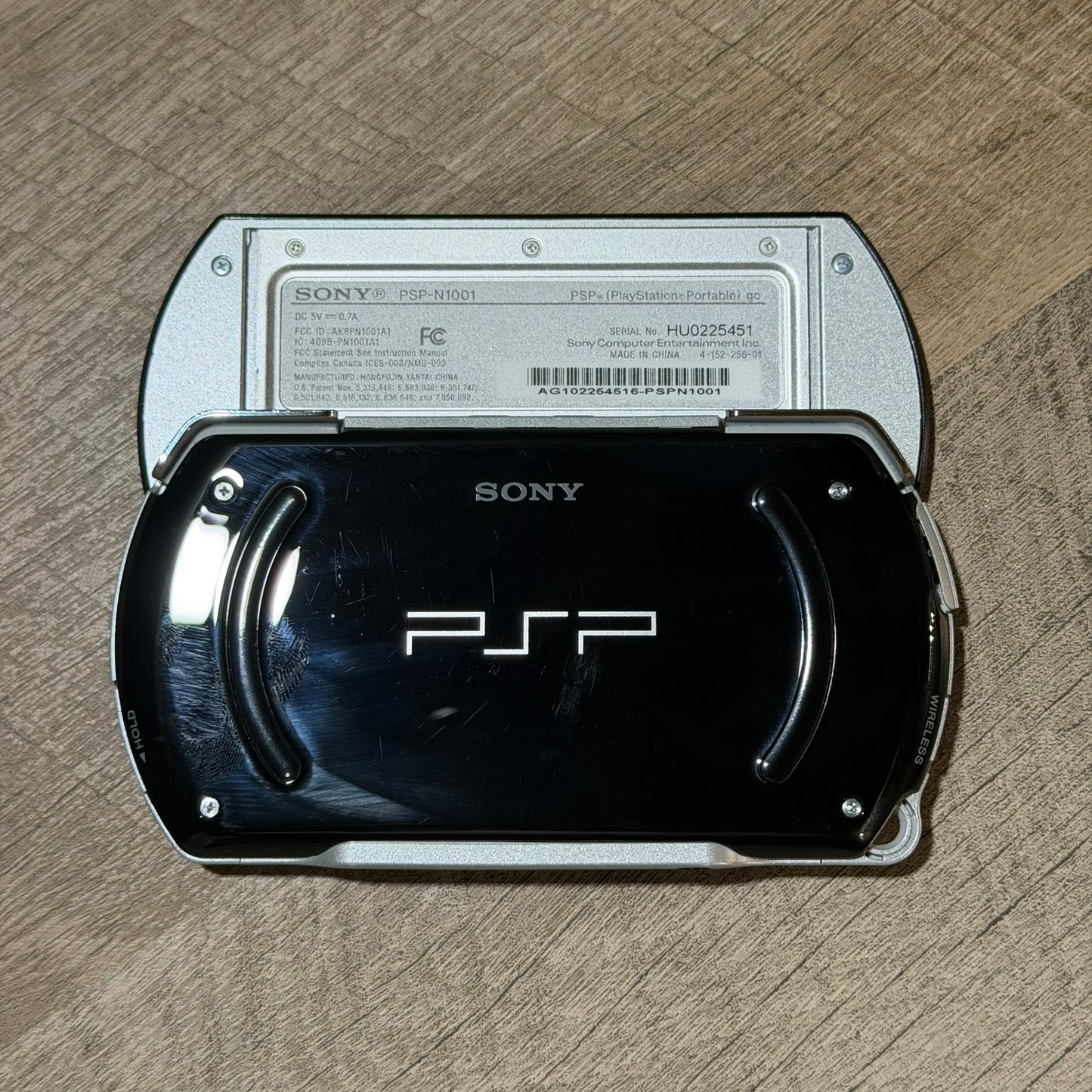 PSP Go System (Playstation Portable)
