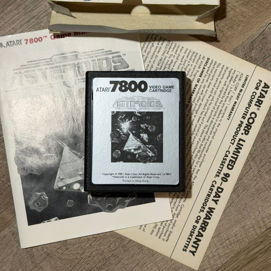 Asteroids (Atari 7800)