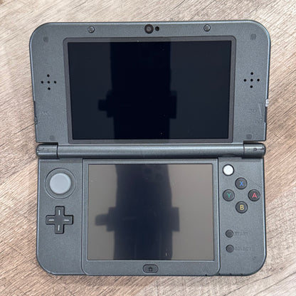 "New" Nintendo 3DS XL Hyrule Edition