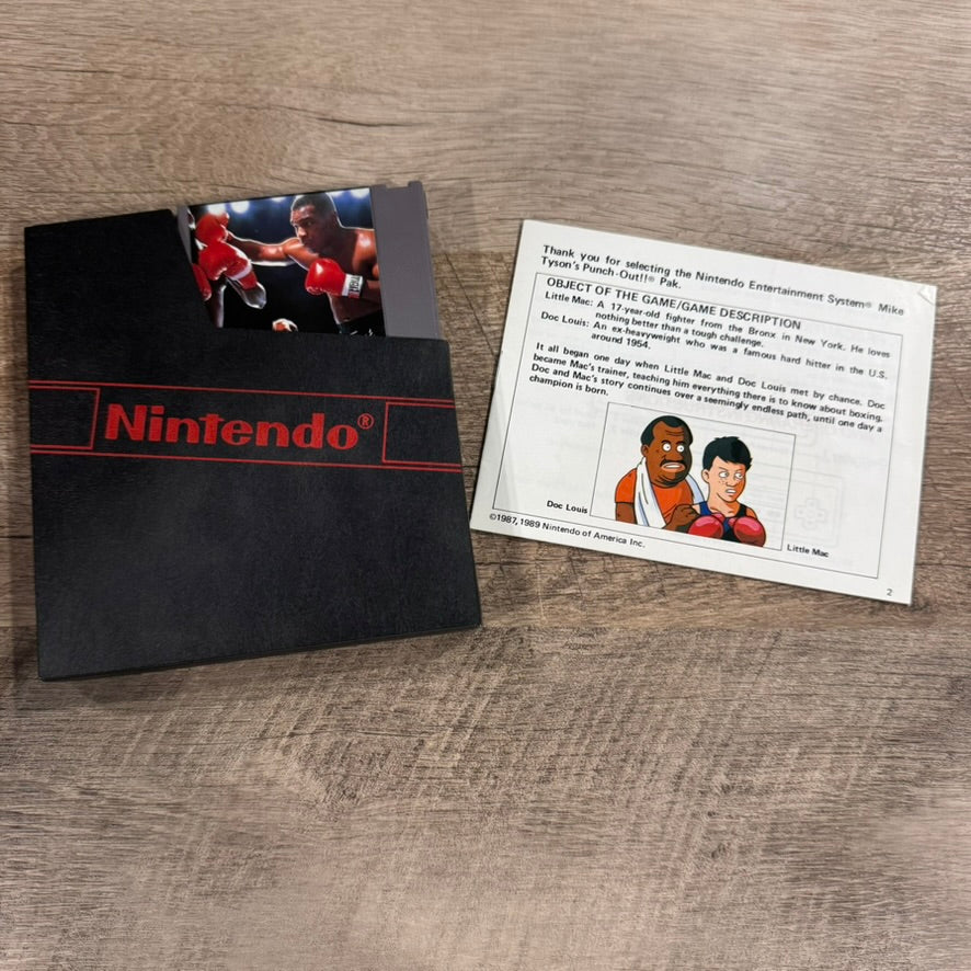 Mike Tyson's Punch-Out (Nintendo NES, 1987) Complete W/ Nice Box & Mint Cart!